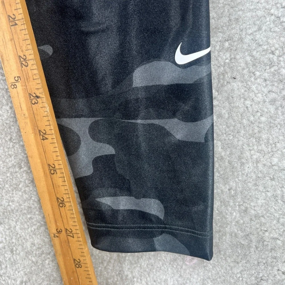 Nike Dri-FIT Camo High Rise 7/8 Leggings‎ Size S Black Performance Gym Fitness
